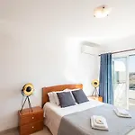#068 1br Salgados & Golf Escape *