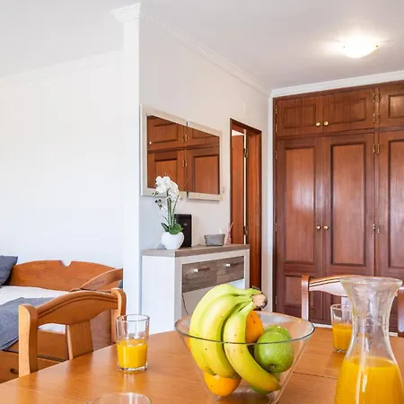 #068 T1 Salgados By Holidays Apartamento *