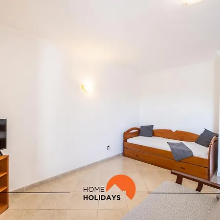 #068 T1 Salgados By Holidays