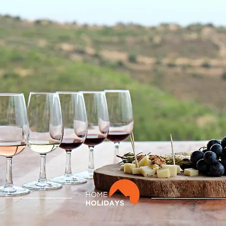 #068 T1 Salgados By Holidays *